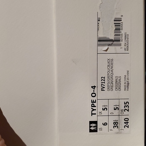 NIB $290 sz 6 adidas  x OAMC sneakers - Picture 4 of 5